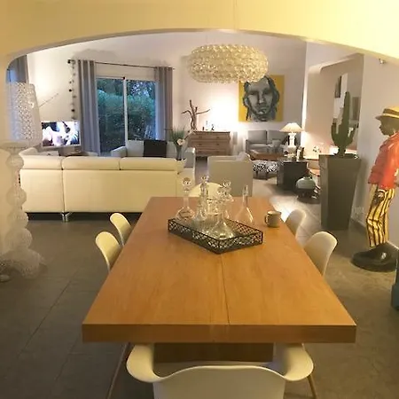Marina Di Fiori Villa *